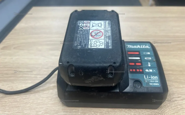 Зарядное устройство Makita DC18WA