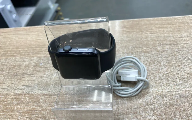 Часы  Apple Watch 3(gps)