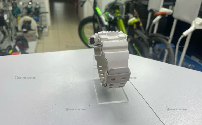 Часы  G-SHOCK GA-100B