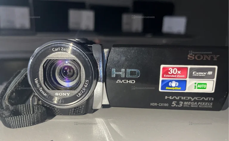 Видеокамера  sony Cx190e