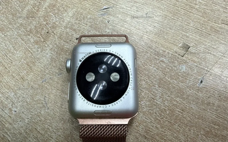 Часы  Apple Watch 3 38mm