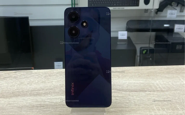 Infinix Hot 30i 4/64 ГБ