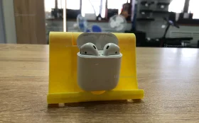 Купить Наушники  AirPods (a1602) б/у , в Саратов Цена:1000рублей