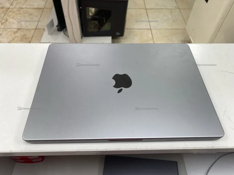 Ноутбук  MacBook Pro m3