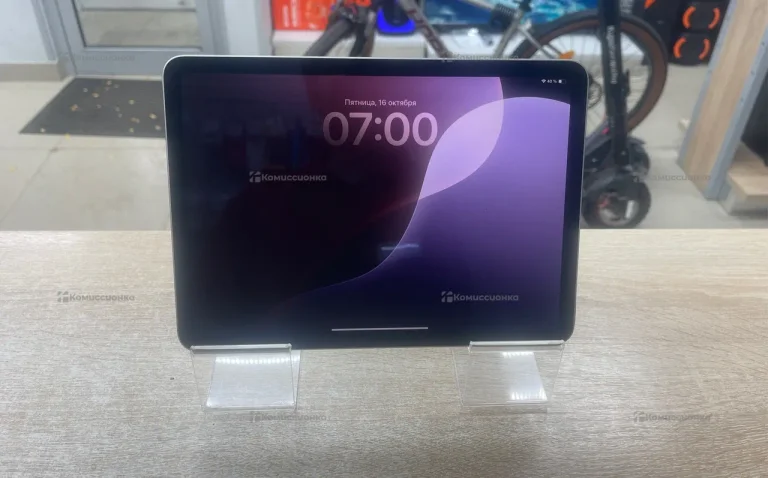 Планшет Apple iPad Air 11' (M2, 2024)