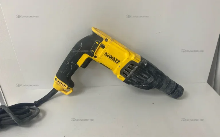Перфоратор DeWALT D25133K