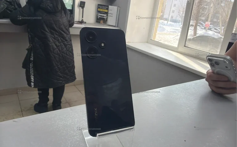 Infinix Hot 30i 8/128 ГБ