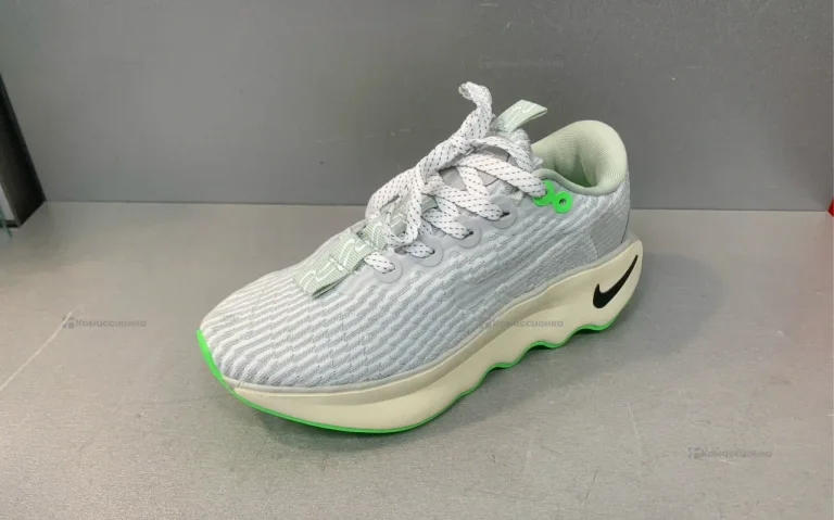 Кроссовки Nike More UpTempo 37р