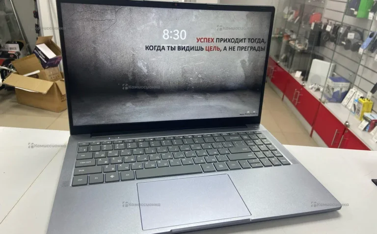 Ноутбук Dexp Aquilon