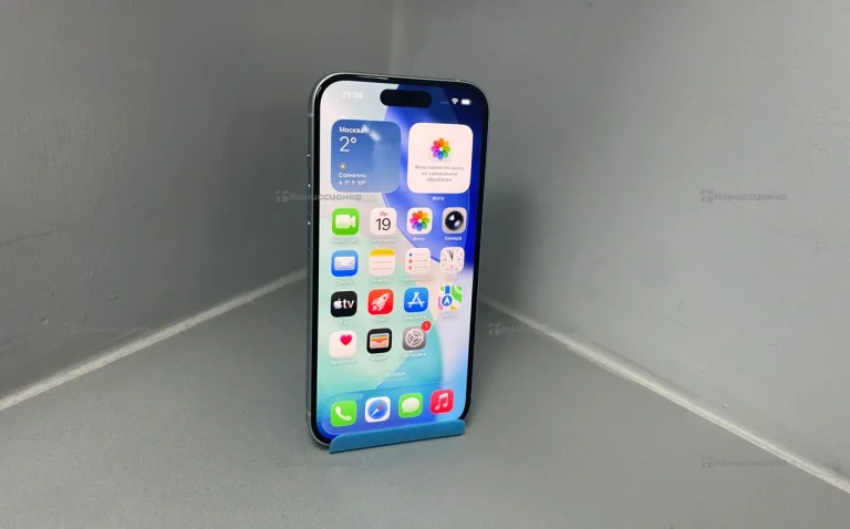 Apple iPhone 15 6/128 ГБ