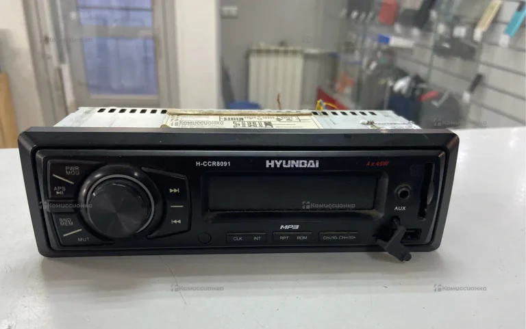 Автомагнитола Hyundai H-CCR8091