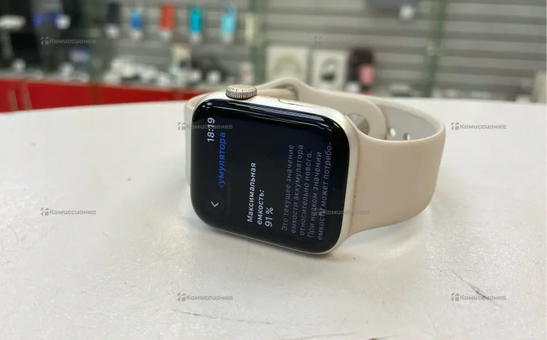 Apple Watch SE (2-го поколения)