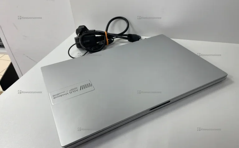 Ноутбук  Asus Vivobook go 15