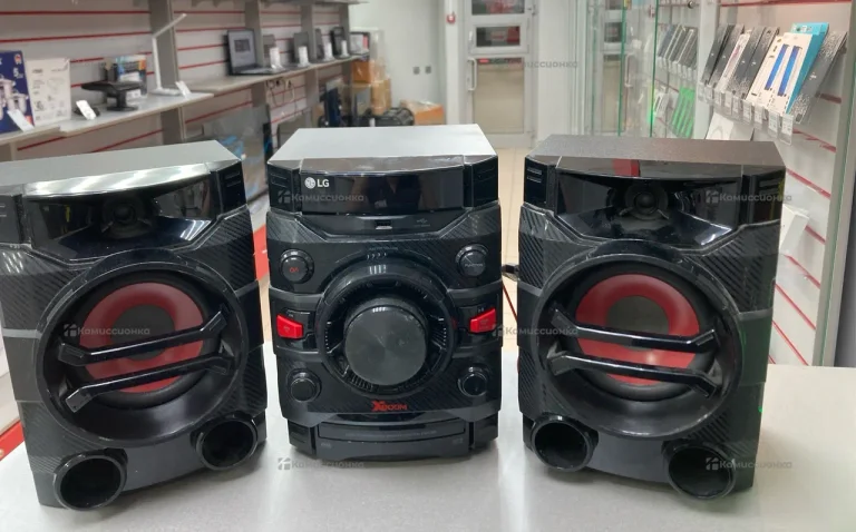 Муз центр LG