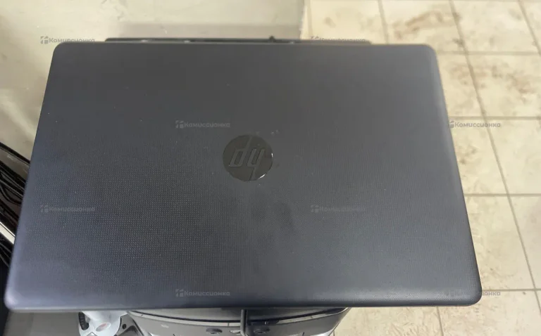 Ноутбук  HP