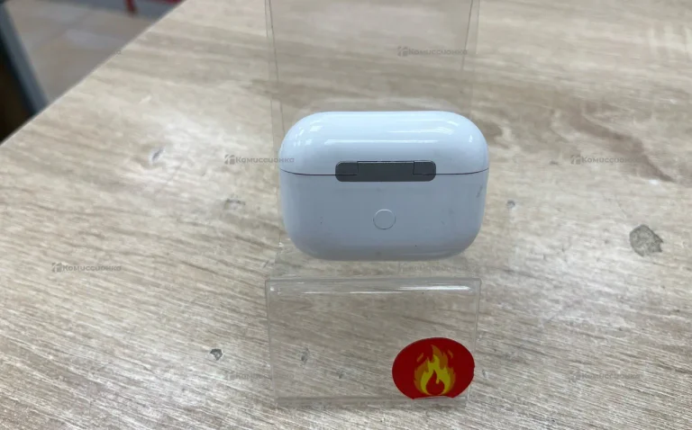 Наушники  белые