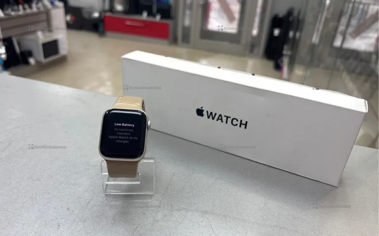 Часы Apple Watch SE 2 40 MM