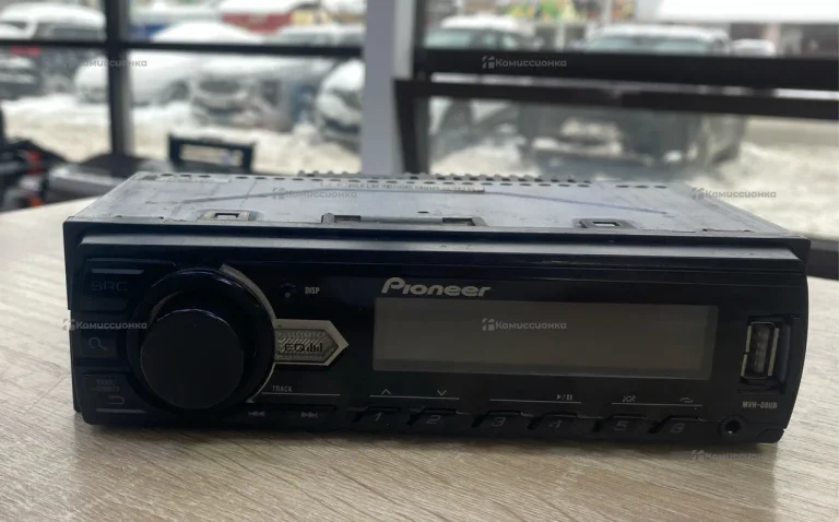 Автомагнитола  Pioneer MVH-08UB