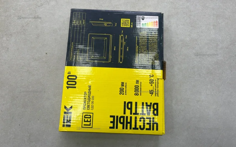Фонарь IEK СДО 06-100 6500К