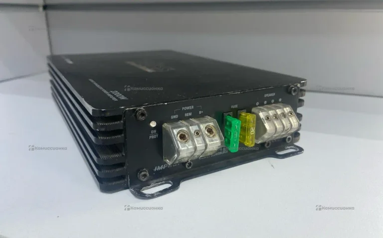 Усилитель Boss 2000w