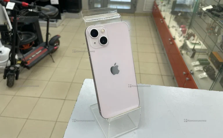 Apple iPhone 13 4/128 ГБ