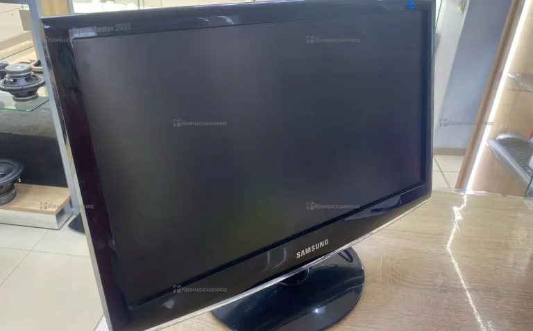 Монитор Samsung 2033SN
