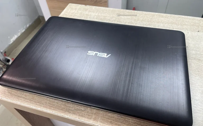 Ноутбук ASUS X540Y