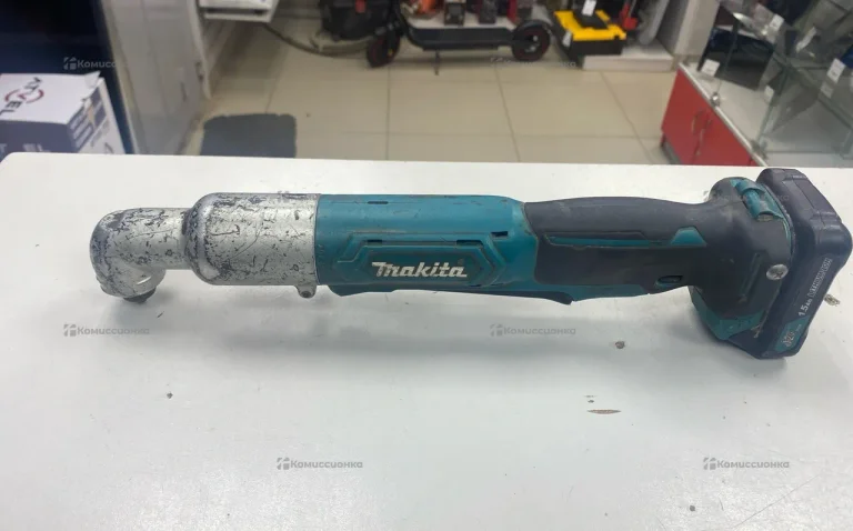 TL064D угловой шуруповерт Makita