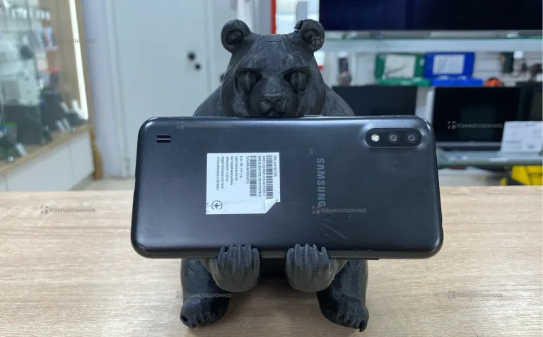 Samsung Galaxy A01 2/16 ГБ