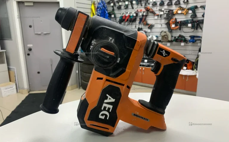 Аккумуляторный перфоратор BBH18BL2 тушка