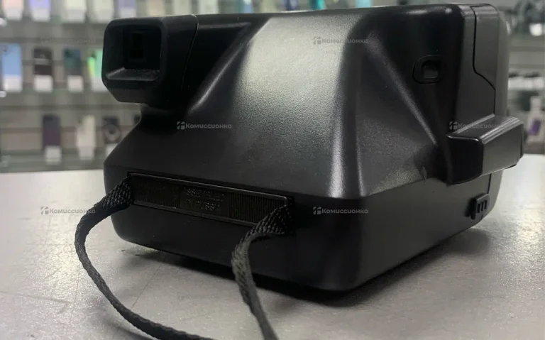 Фотоаппарат мгновенной печати Polaroid 636