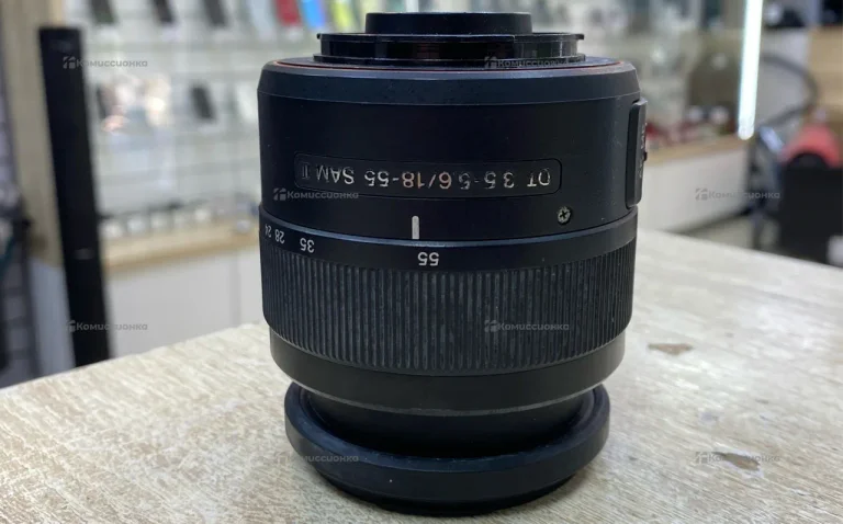 Объектив Sony SAL18552