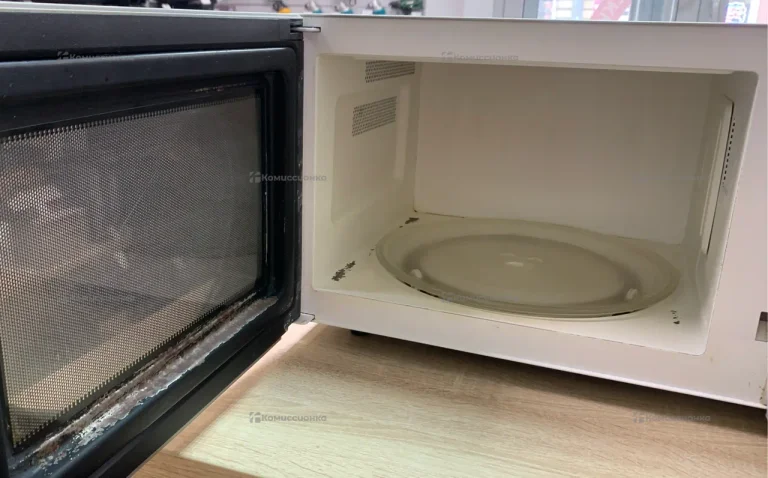 Микроволновая печь  lg ms-2652fs