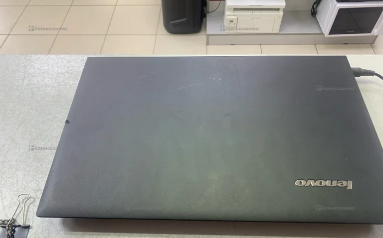 Ноутбук  Lenovo b590
