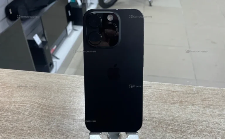 Apple iPhone 16 Pro 8/128 ГБ