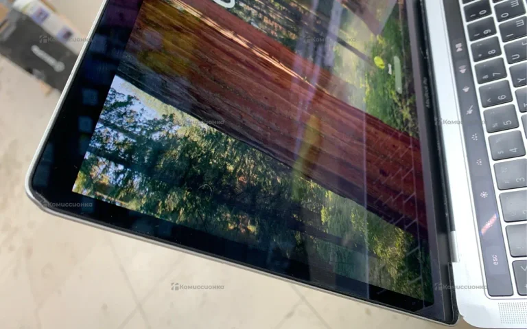 Ноутбук  MacBook Pro 13-inch 2019