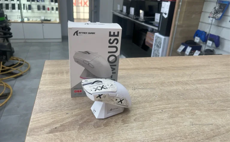 Монитор MSI 3PB5