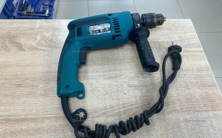 Дрель Makita HP1640