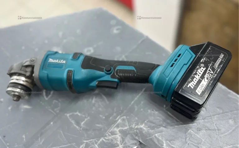 Аккумуляторная угловая шлифмашина Makita 36V