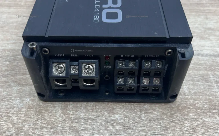 Усилитель  Aura Fireball D4.160