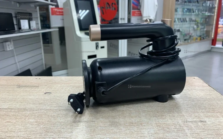 Миксер Redmond