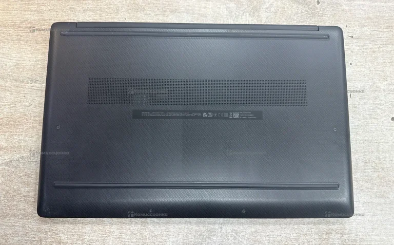 Ноутбук  HP Laptop 17