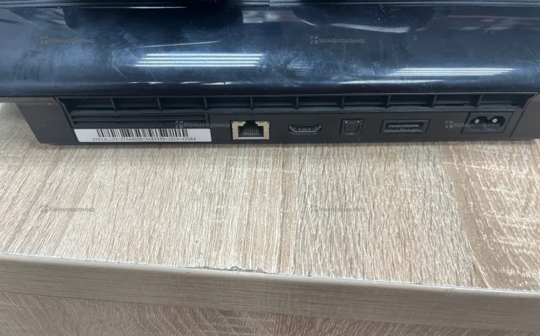 Приставка Sony PS3 Slim.