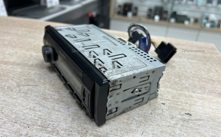 Автомагнитола  pioneer s120ub