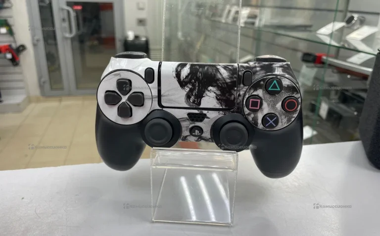 Геймпад Sony DualShock 4 для PlayStation 4