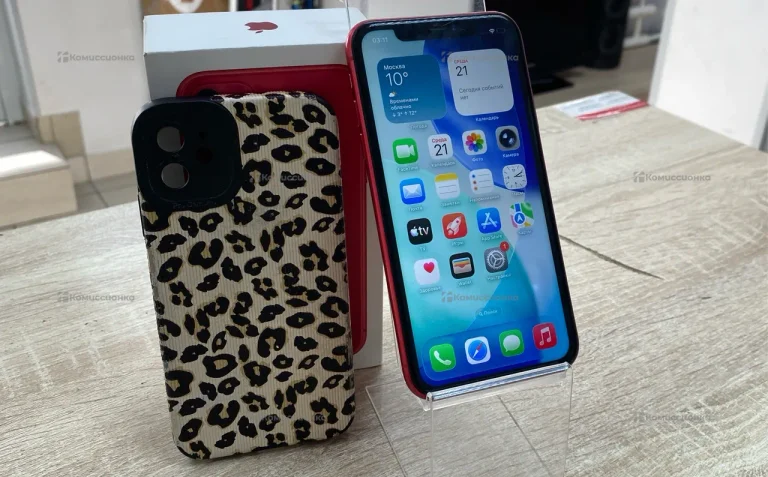 Apple iPhone 11 4/64 ГБ