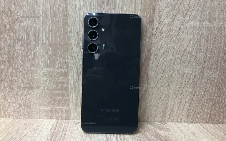 Samsung Galaxy S23 FE 8/256 ГБ