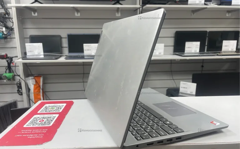 Ноутбук Lenovo