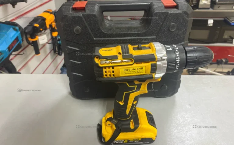 Шуруповерт Dewalt реплика