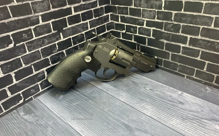 Пневматический пистолет Gletcner SW R25